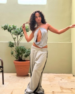 Maria Isabel Photo #8