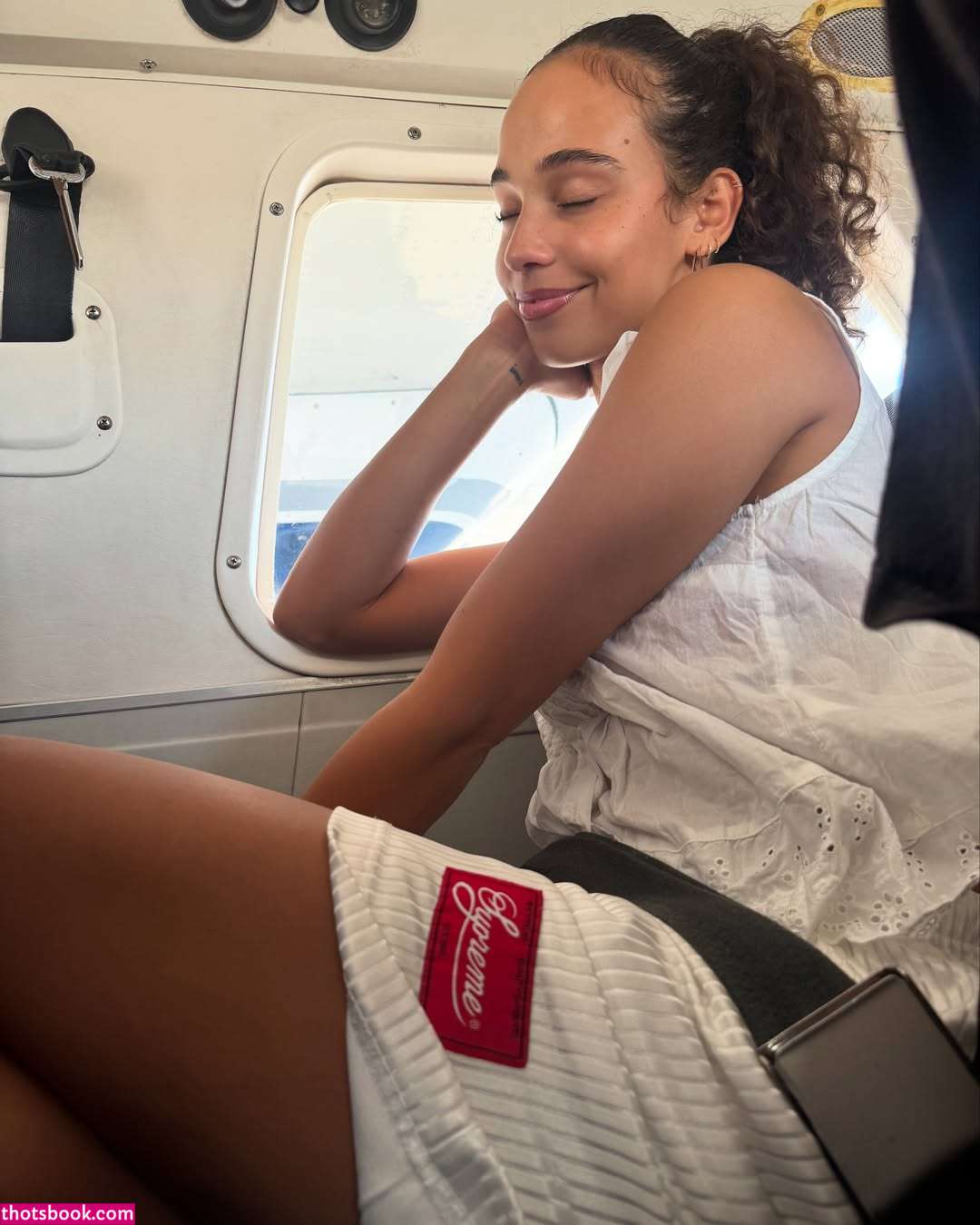 Maria Isabel Photo #19