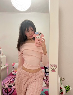 moonkittydoll Photo #7
