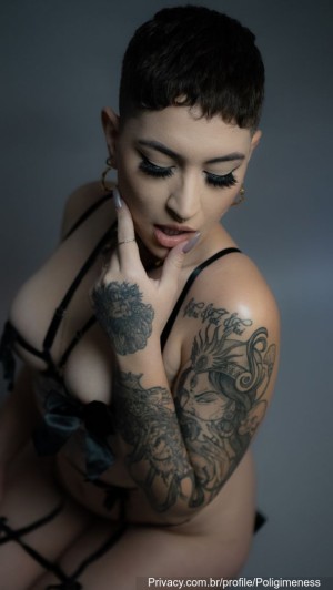 Poliana Gimenes Photo #38