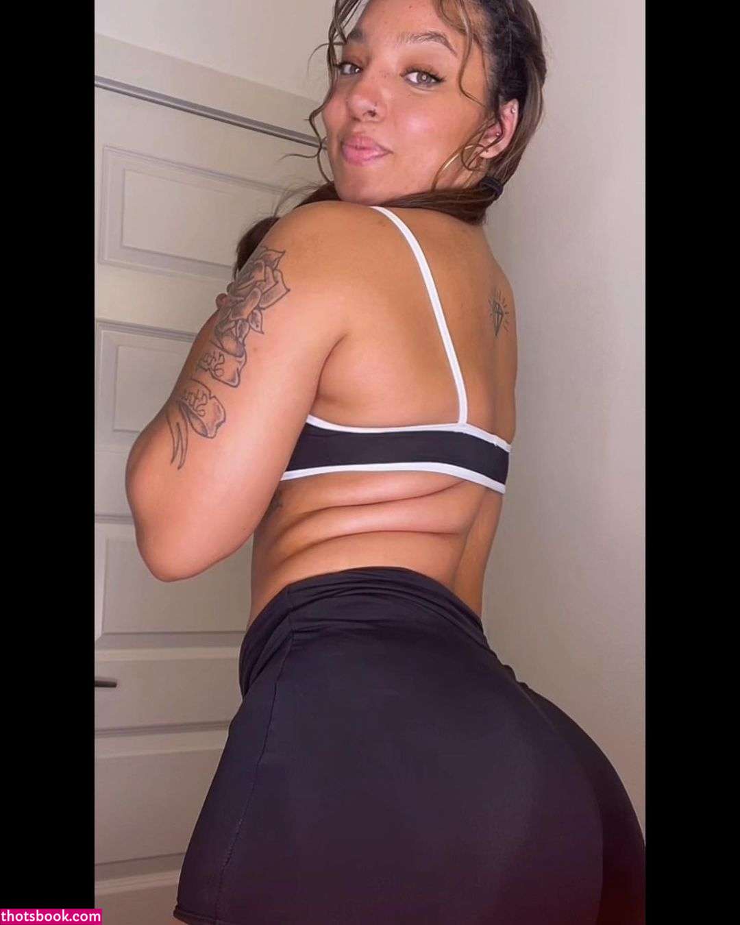 tigerstripesleeya Photo #12