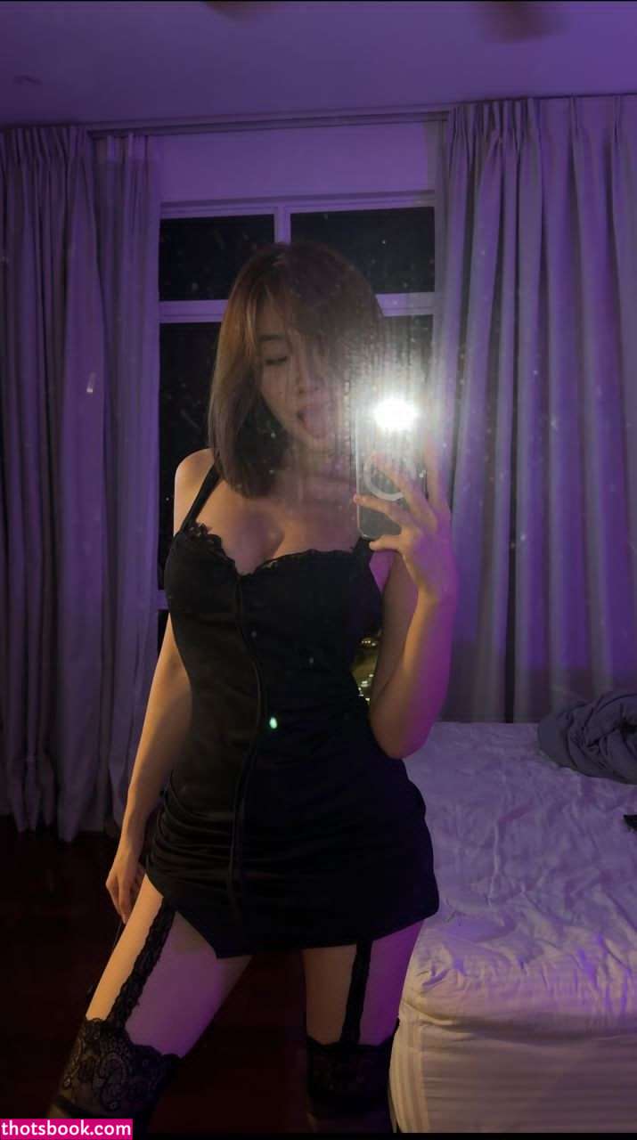 Viviannn 67 Photo #4