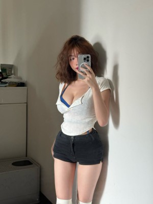 Viviannn 67 Photo #2