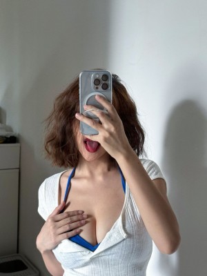 Viviannn 67 Photo #24