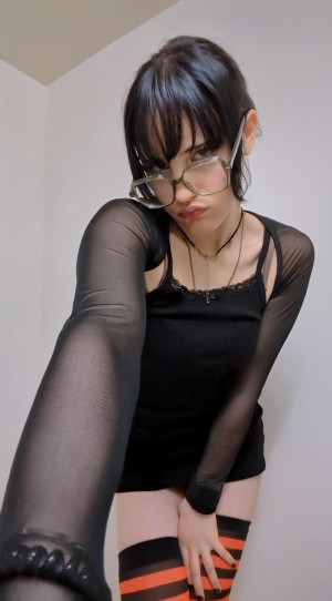 Zz Eazoning Photo #10