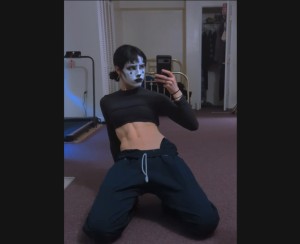 Zz Eazoning Photo #20