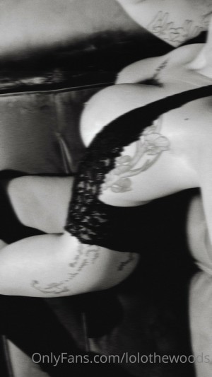 lolothewoods Photo #33