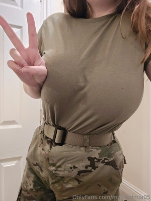 maskedmia05 Photo #4