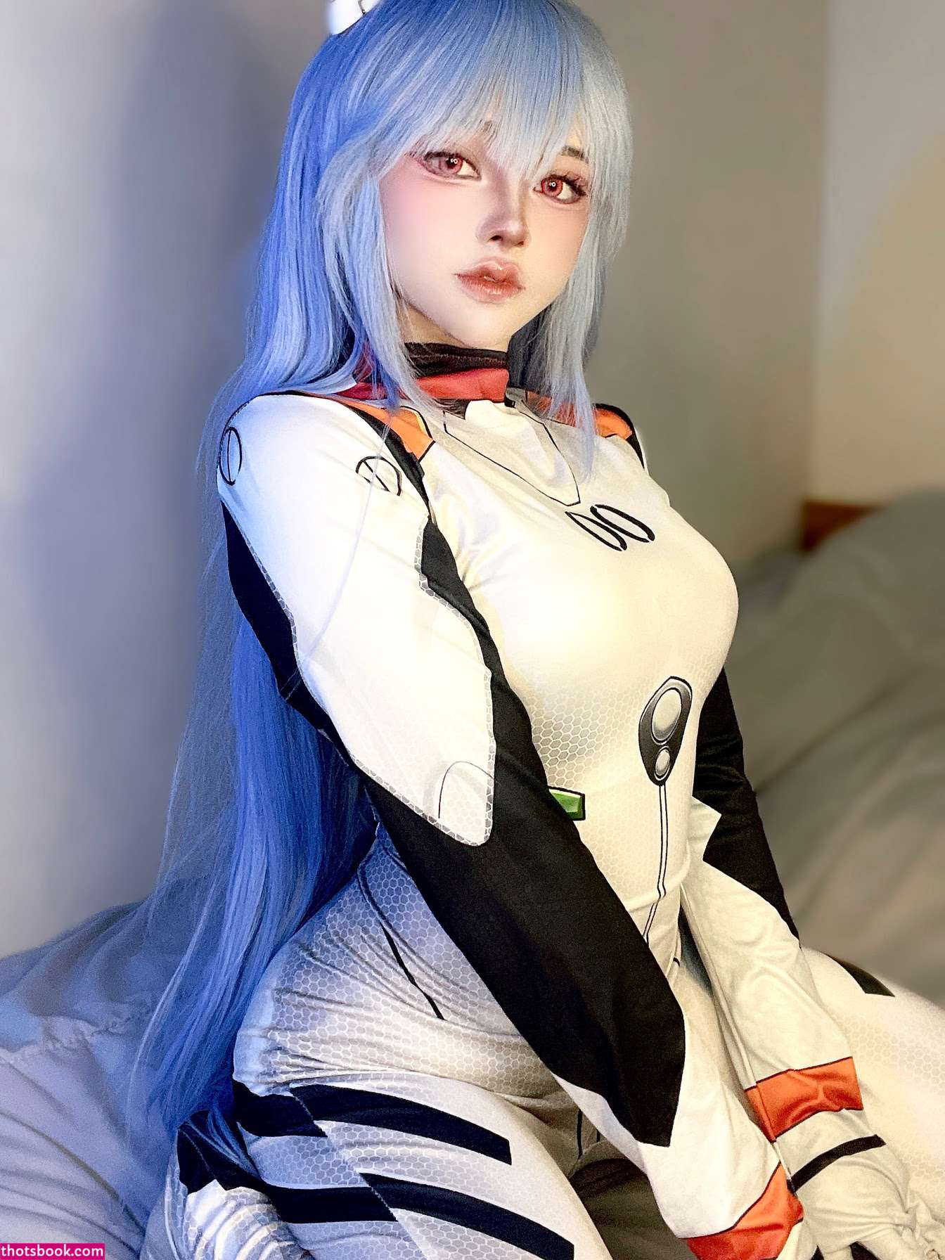 Monchymoon Photo #17