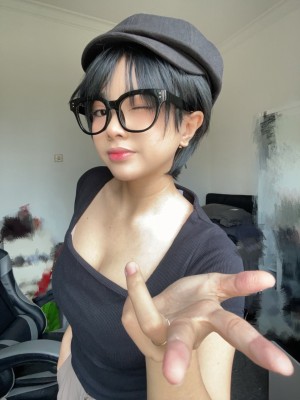 Monchymoon Photo #34