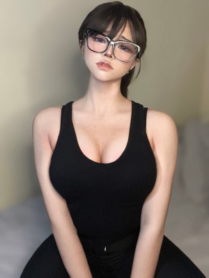 Monchymoon Photo #48