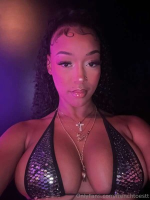 frenchtoestt Photo #22