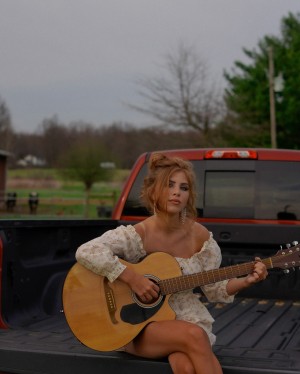 Samantha Vicha Photo #18