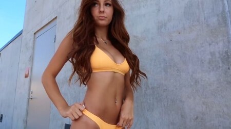 Taylor Alesia Photo #8