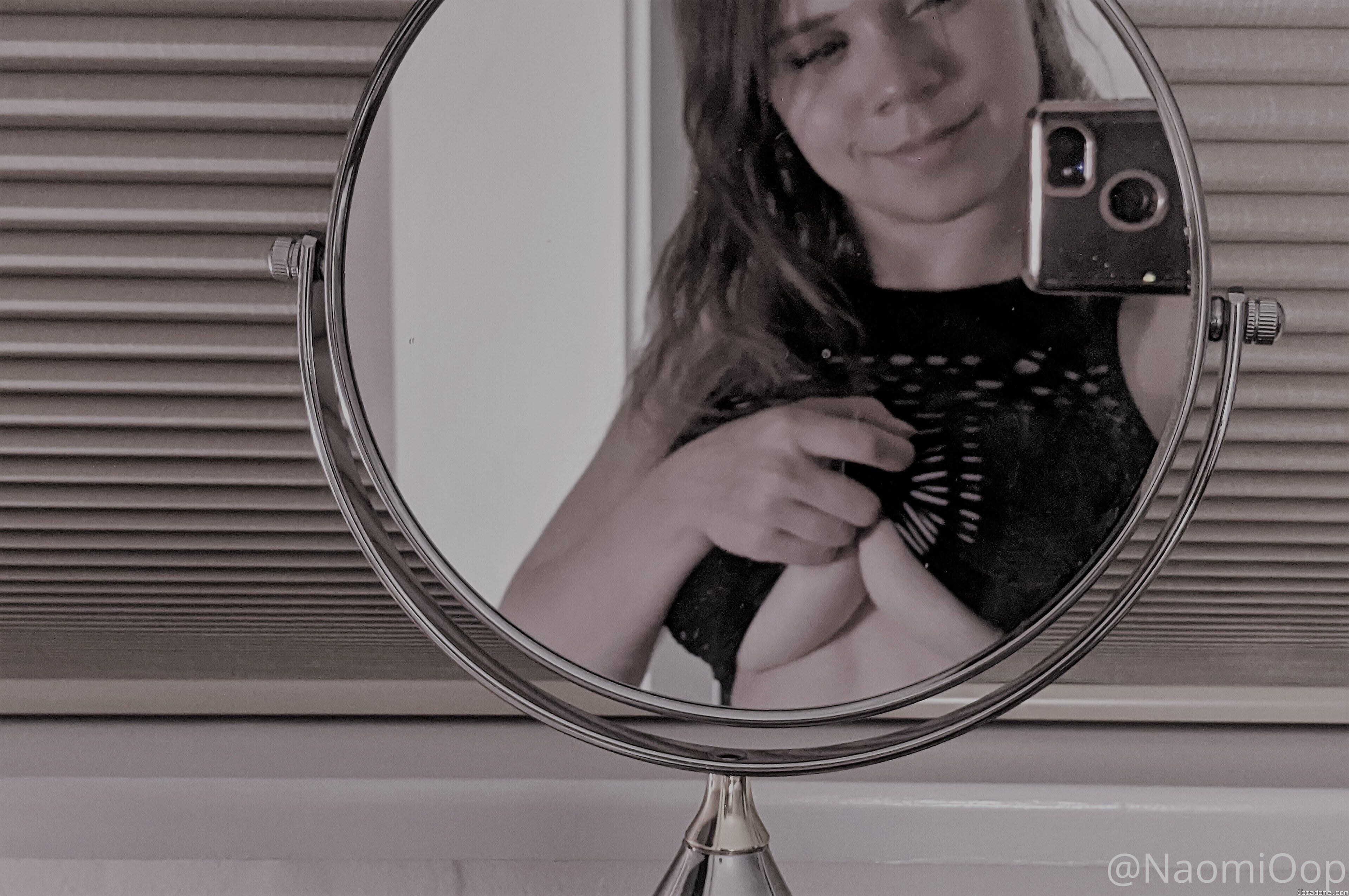 Naomiwastaken Photo #6