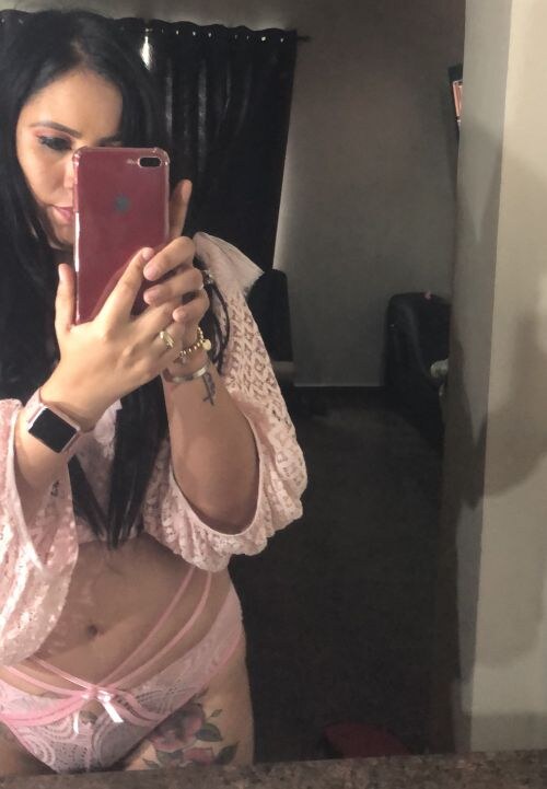 Mony Figueroa Photo #3