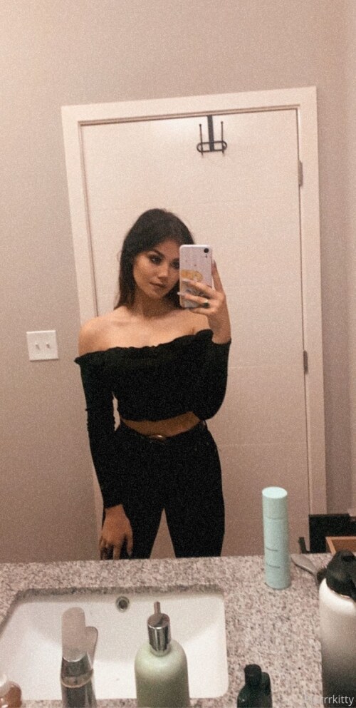 Claire Estabrook Photo #183