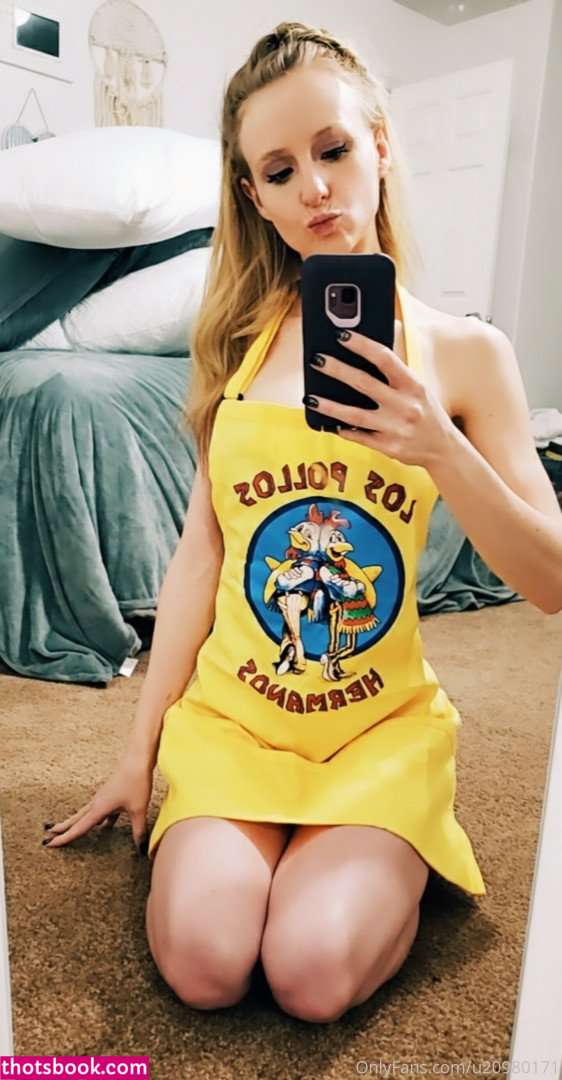 Elle Dainty Photo #3