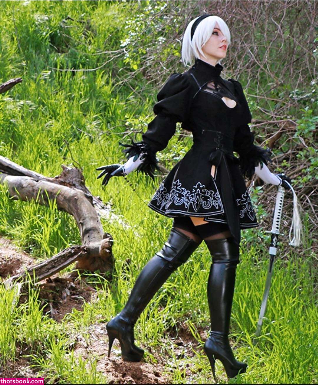 Genevieve Marie Photo #9