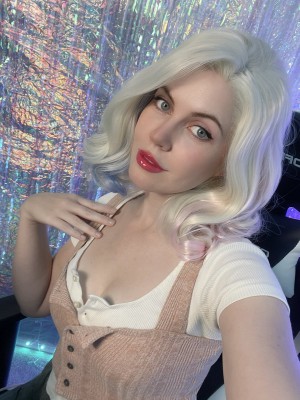 Genevieve Marie Photo #95