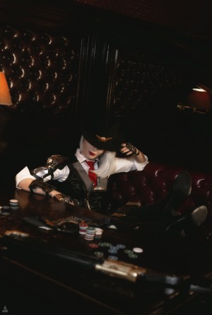 Lunaritie Photo #103