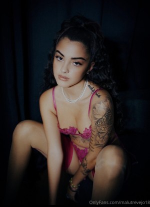 Malu Trevejo Photo #619