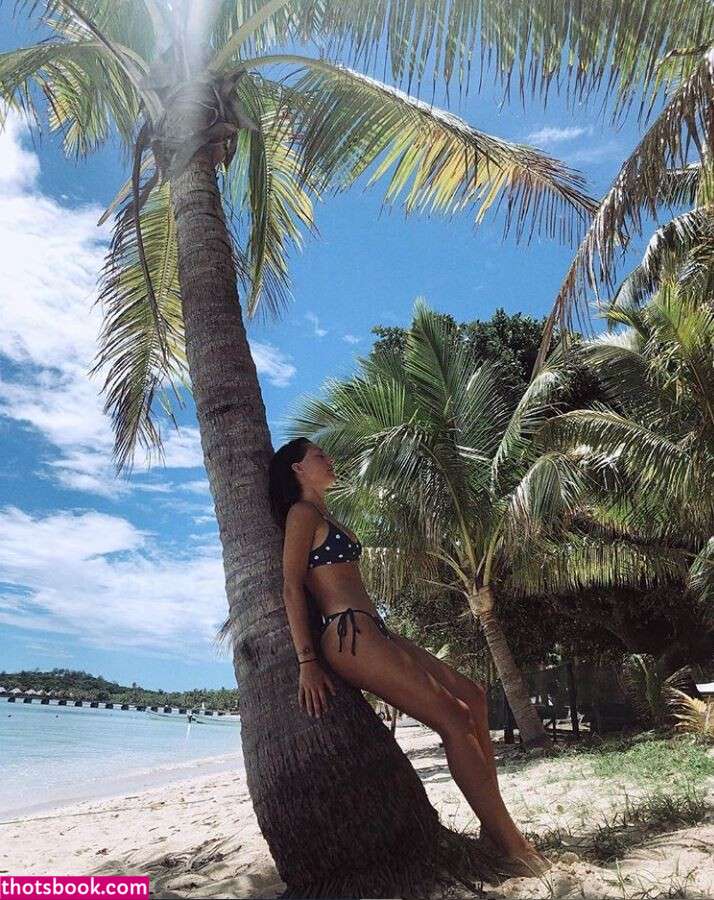 justinereinemarie Photo #5