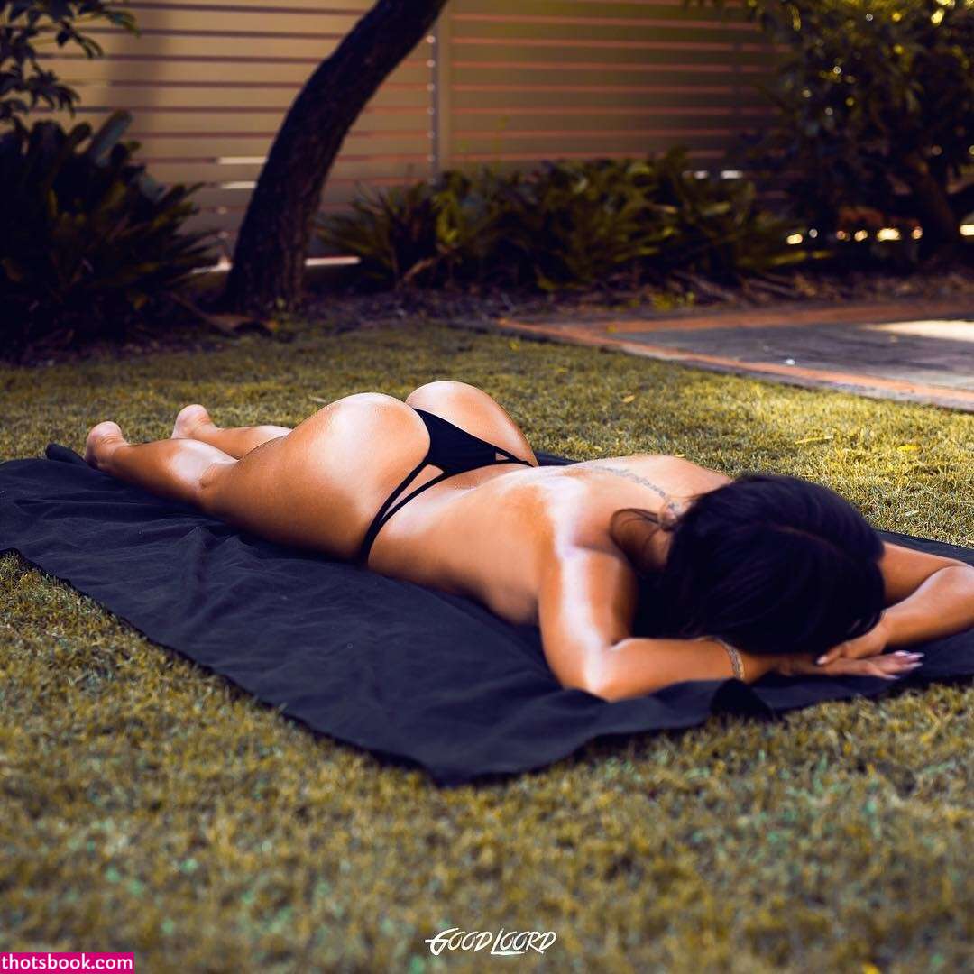 justinereinemarie Photo #20