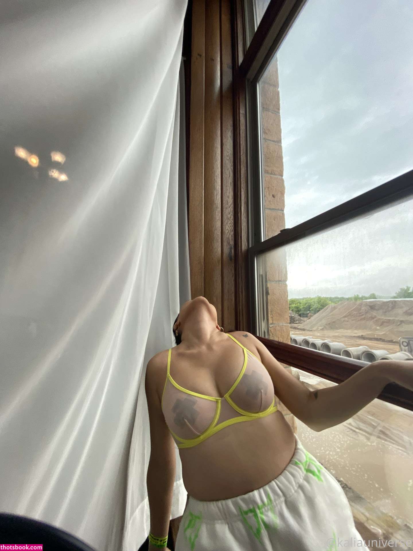 Ka Lia Universe Photo #15