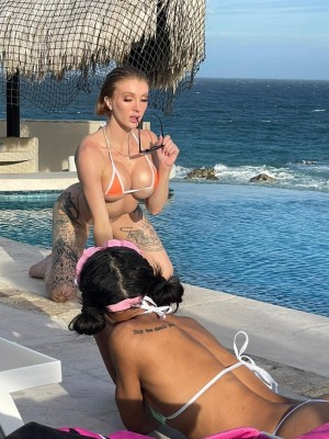 urfavredhead Photo #70