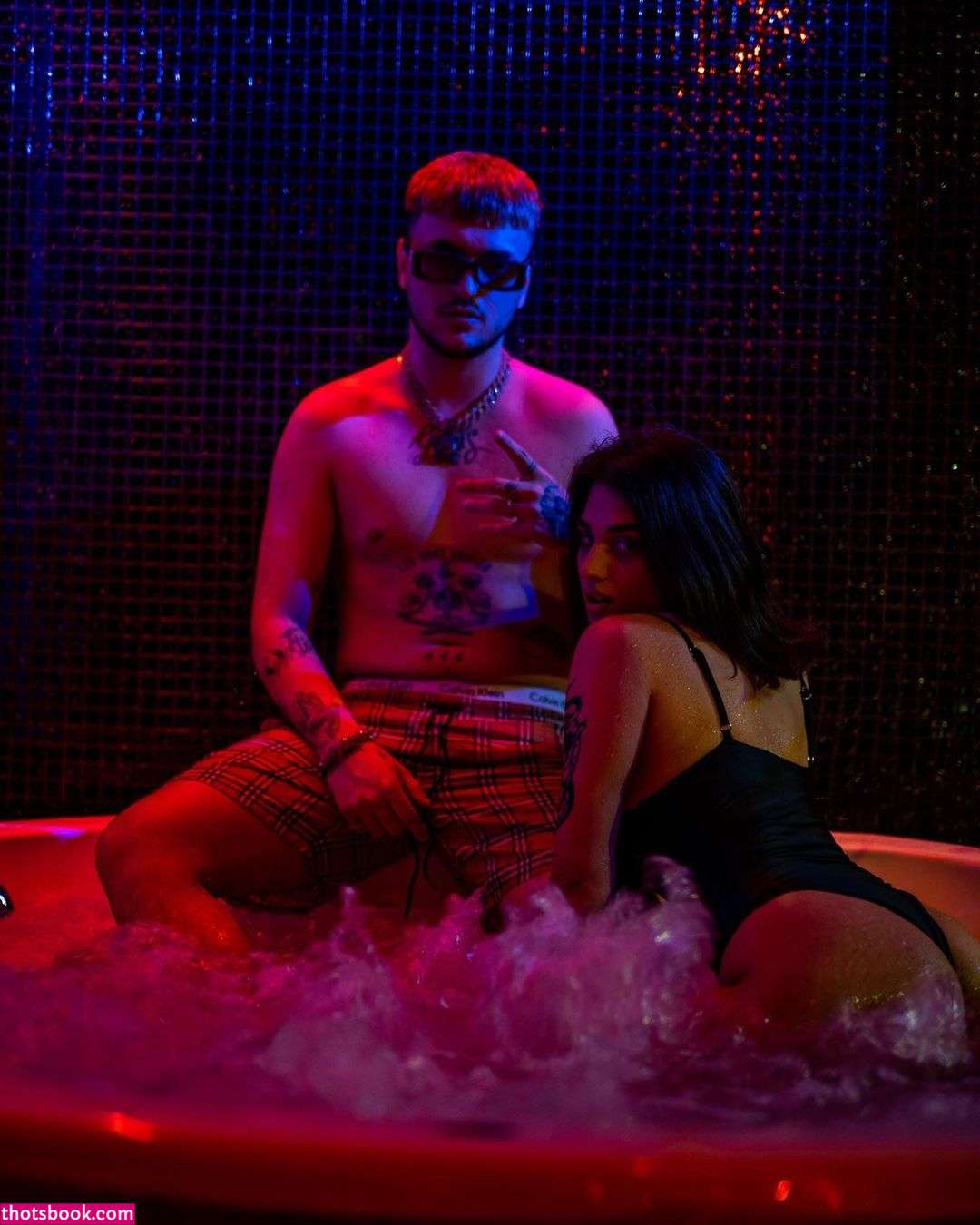 isyourgirlangie Photo #20