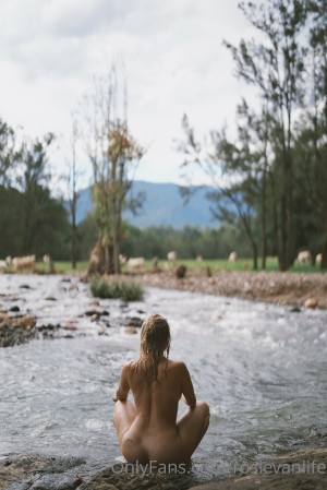 Rosievanlife Photo #15