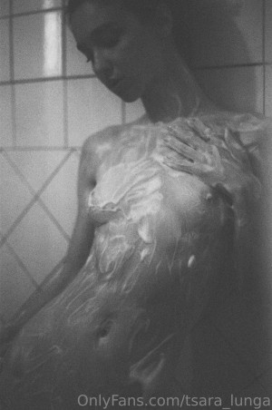 Anna Tsaralunga Photo #84