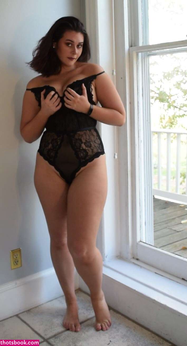 Annabeth Tanzer Photo #144