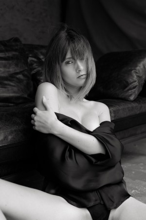 Katline Roddes Photo #16