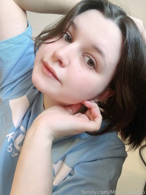 Minty Miyako Photo #7