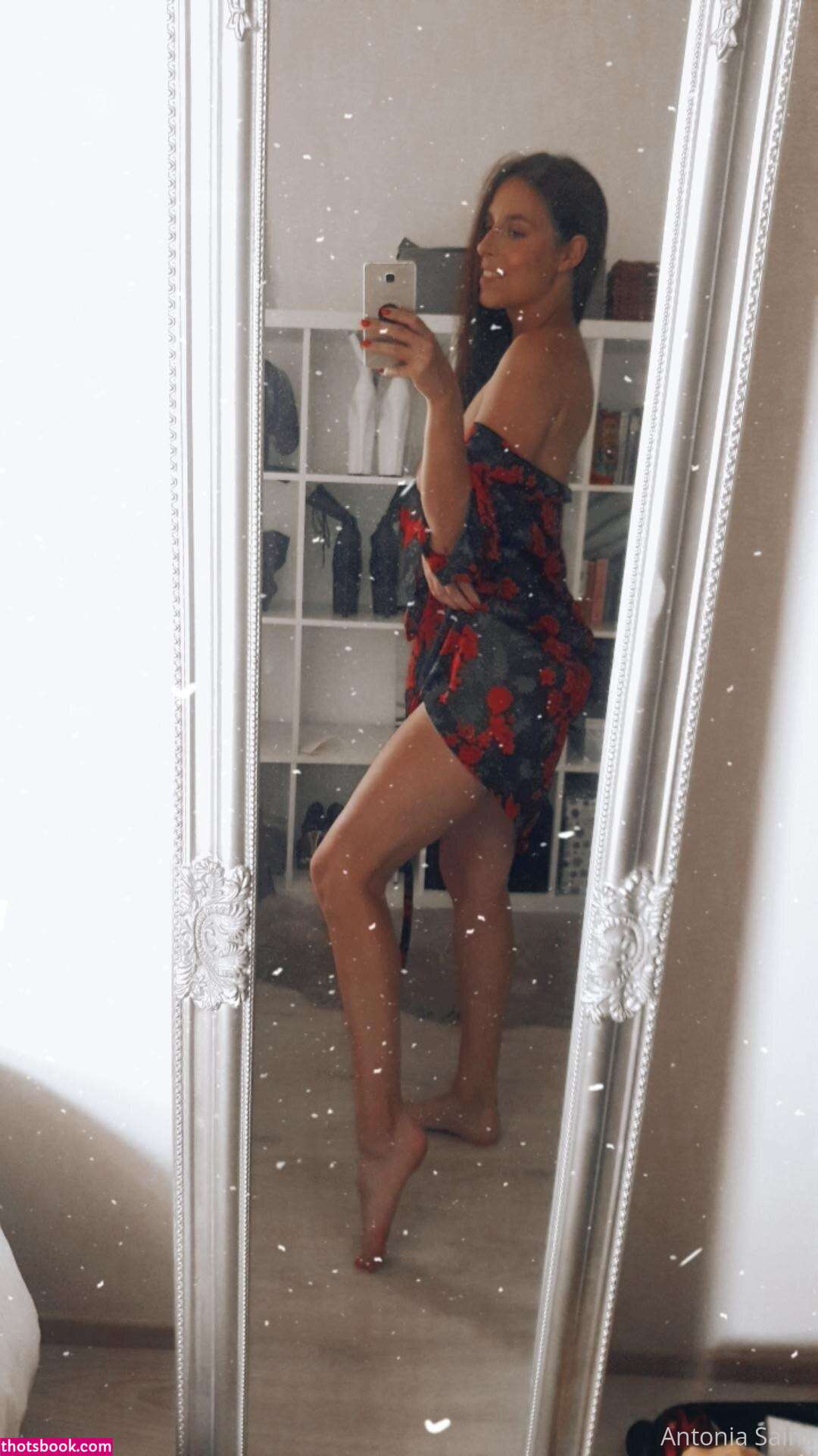 Antonia Sainz Photo #25