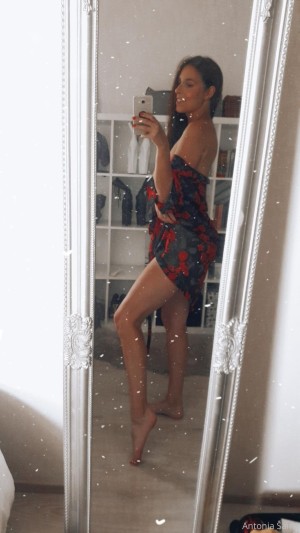 Antonia Sainz Photo #25