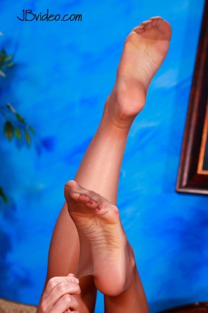 Aria Giovanni Photo #21