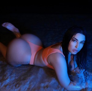 badlilshego Photo #3