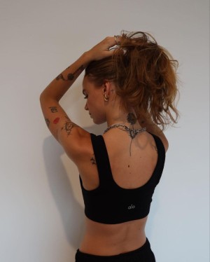 Anna Shumate Photo #24