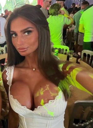 Maddy Cheary Photo #3