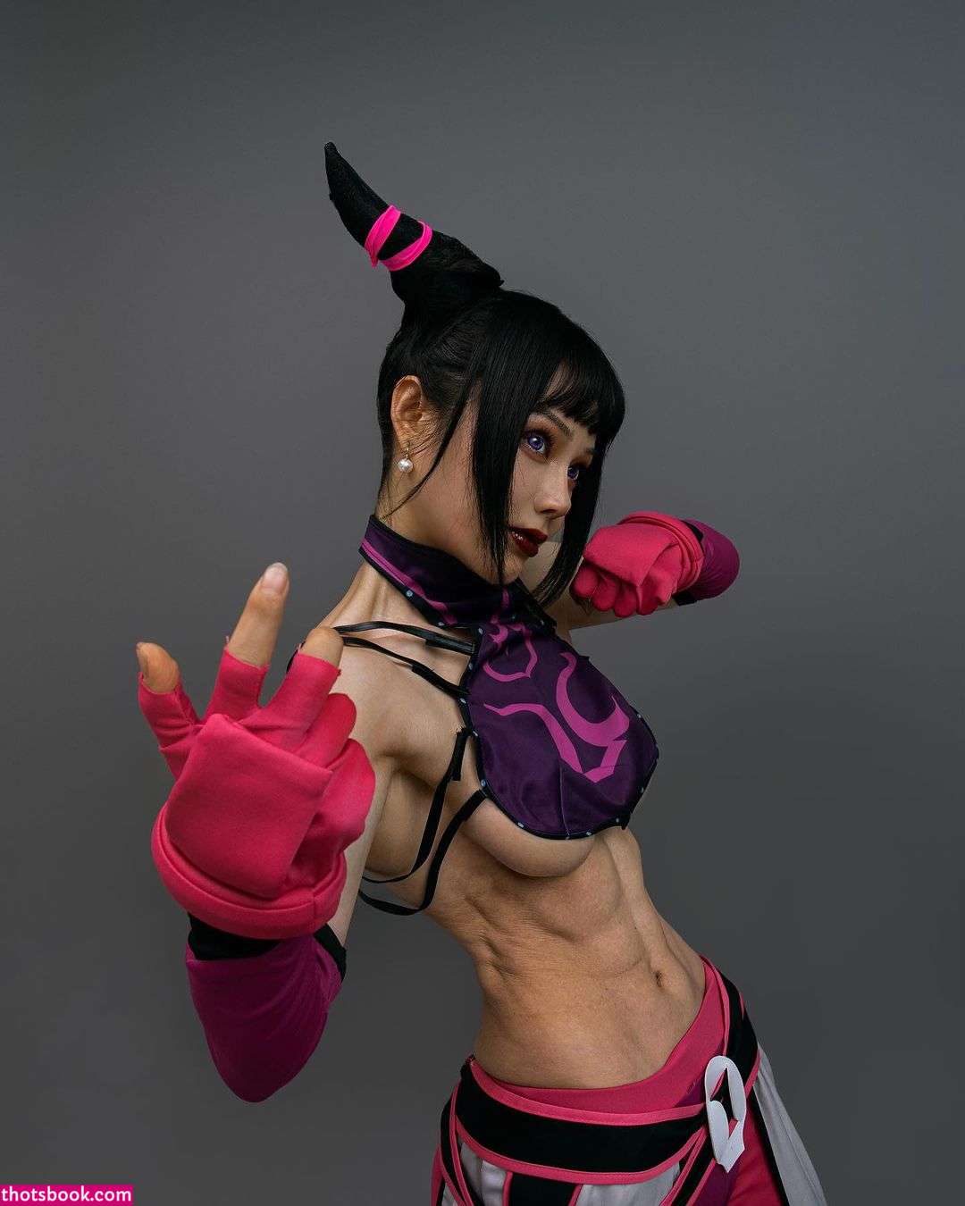 Yuan Herong Photo #9