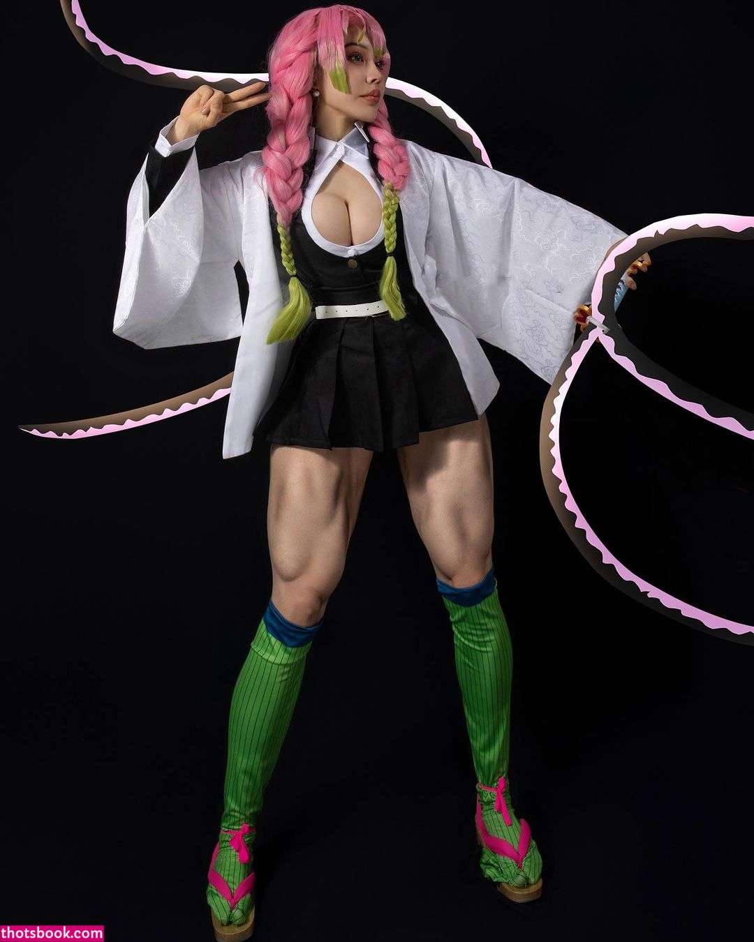 Yuan Herong Photo #18