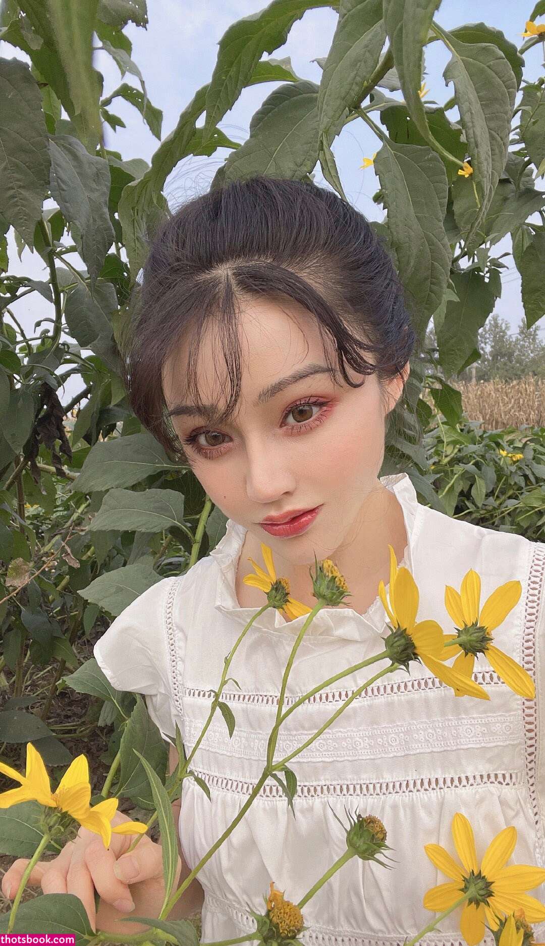 Yuan Herong Photo #77