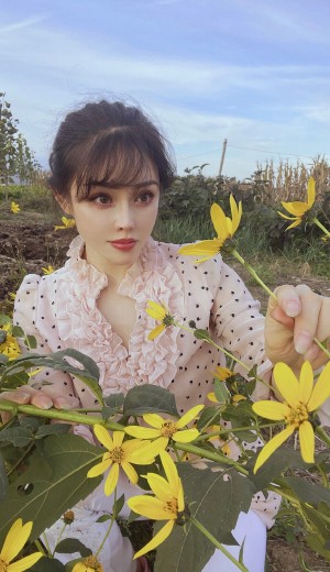 Yuan Herong Photo #79