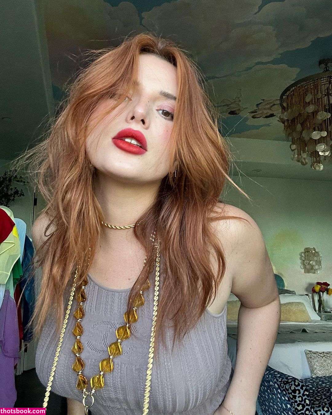Bella Thorne Photo #258