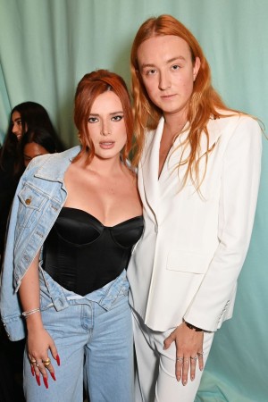 Bella Thorne Photo #274