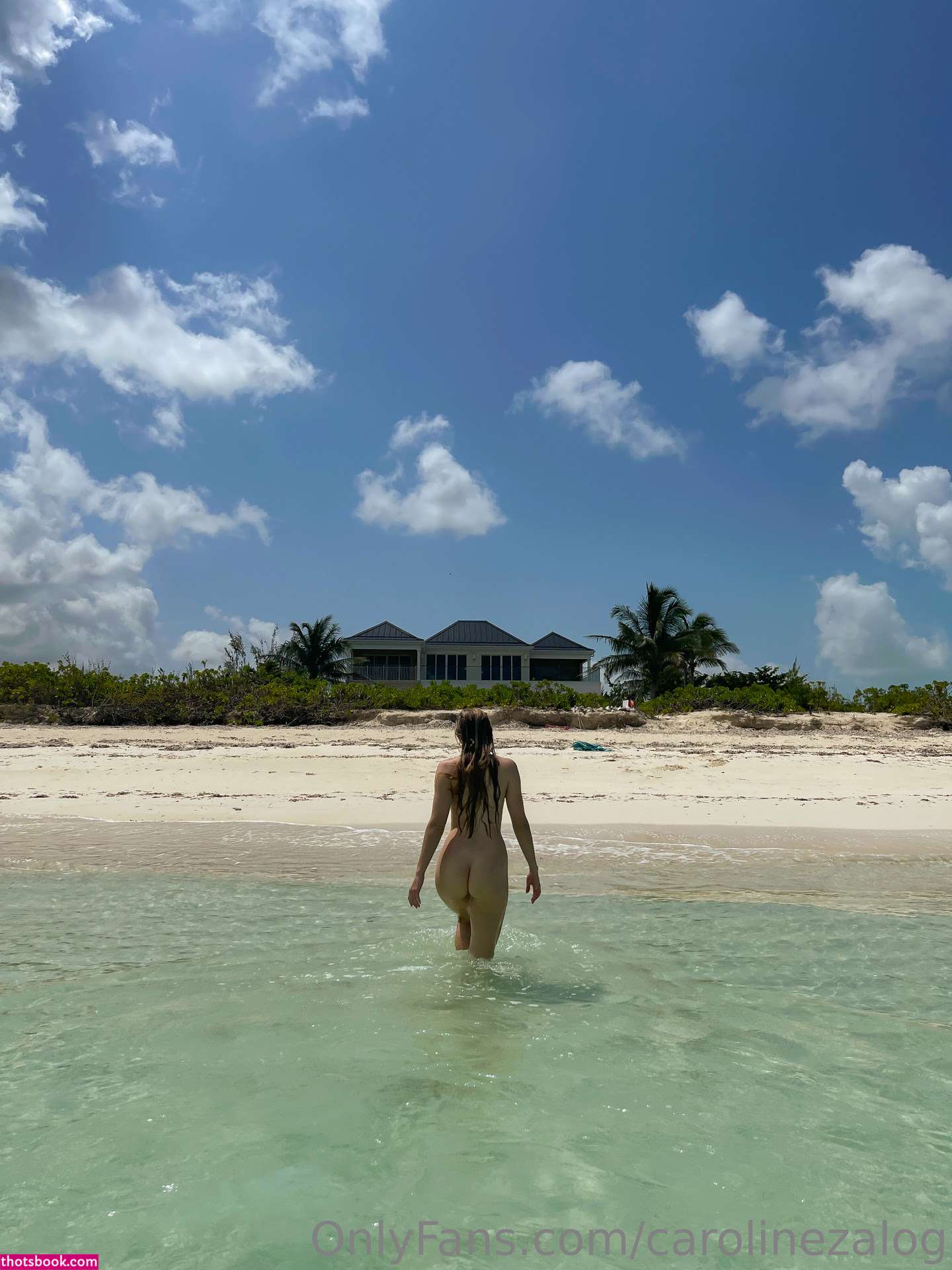 Caroline Zalog Photo #934