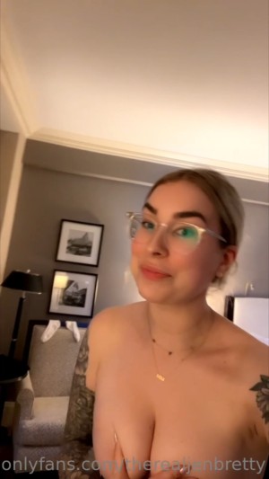 Jen Brett Video #123